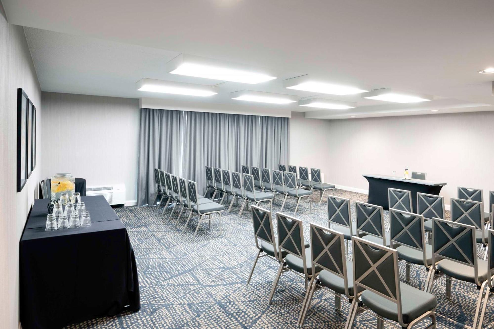 Doubletree By Hilton Hotel And Conference Center Chicago North Shore Skokie Luaran gambar