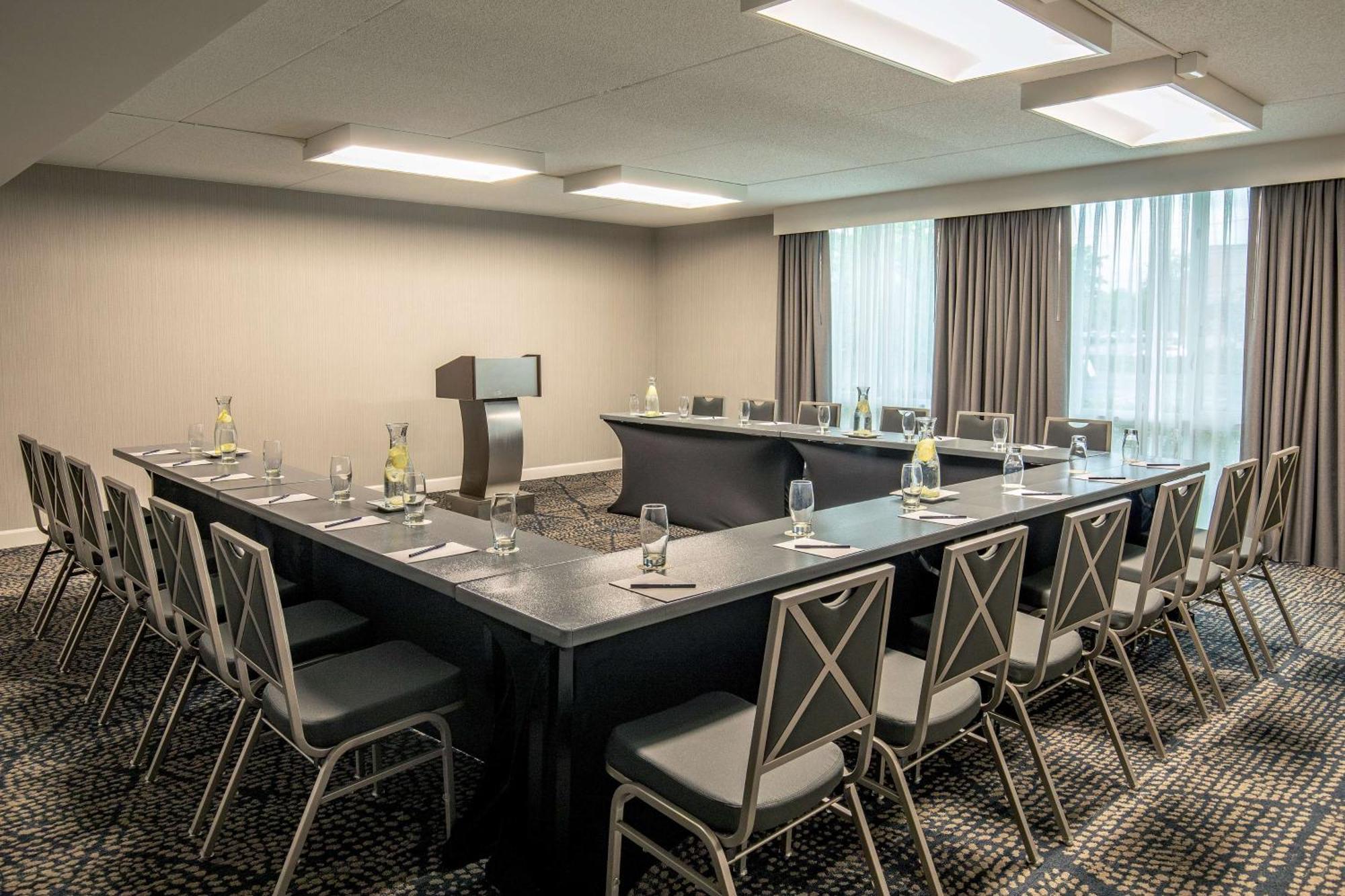 Doubletree By Hilton Hotel And Conference Center Chicago North Shore Skokie Luaran gambar